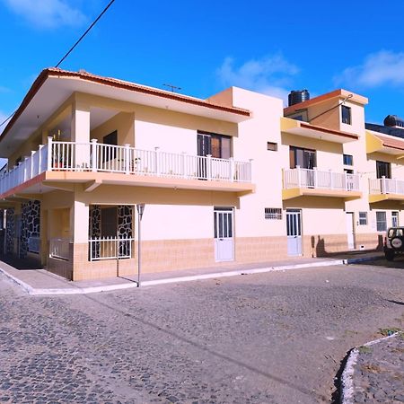 Pensao Dona Fica Apartamento Tarrafal  Exterior foto